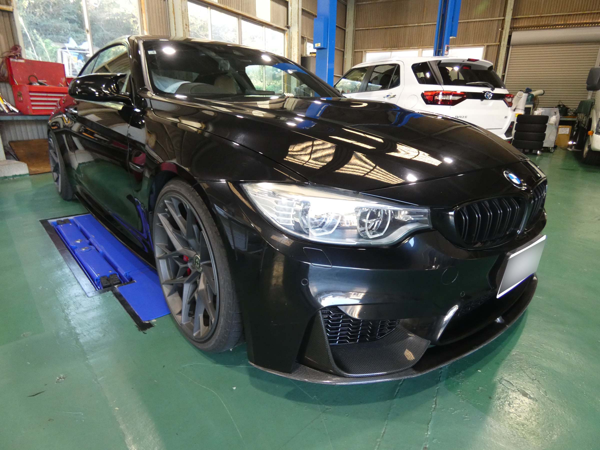 BMW M4 エアコン修理
